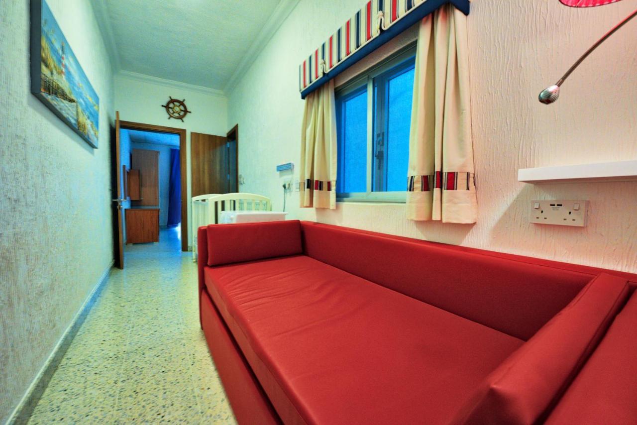 Beachfront With Seaviews Apartment No56 Award Winner Unbeatable Location For Closeness To The Sea Ideal For Guests Looking For Winter Spring And Autumn Breaks In Sunny Malta Also Ideal For Coastal Hikers Mellieħa Εξωτερικό φωτογραφία