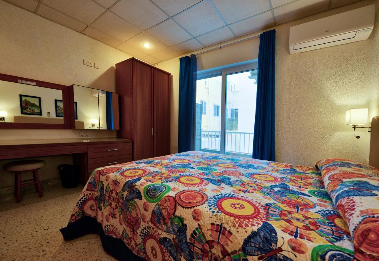 Beachfront With Seaviews Apartment No56 Award Winner Unbeatable Location For Closeness To The Sea Ideal For Guests Looking For Winter Spring And Autumn Breaks In Sunny Malta Also Ideal For Coastal Hikers Mellieħa Εξωτερικό φωτογραφία