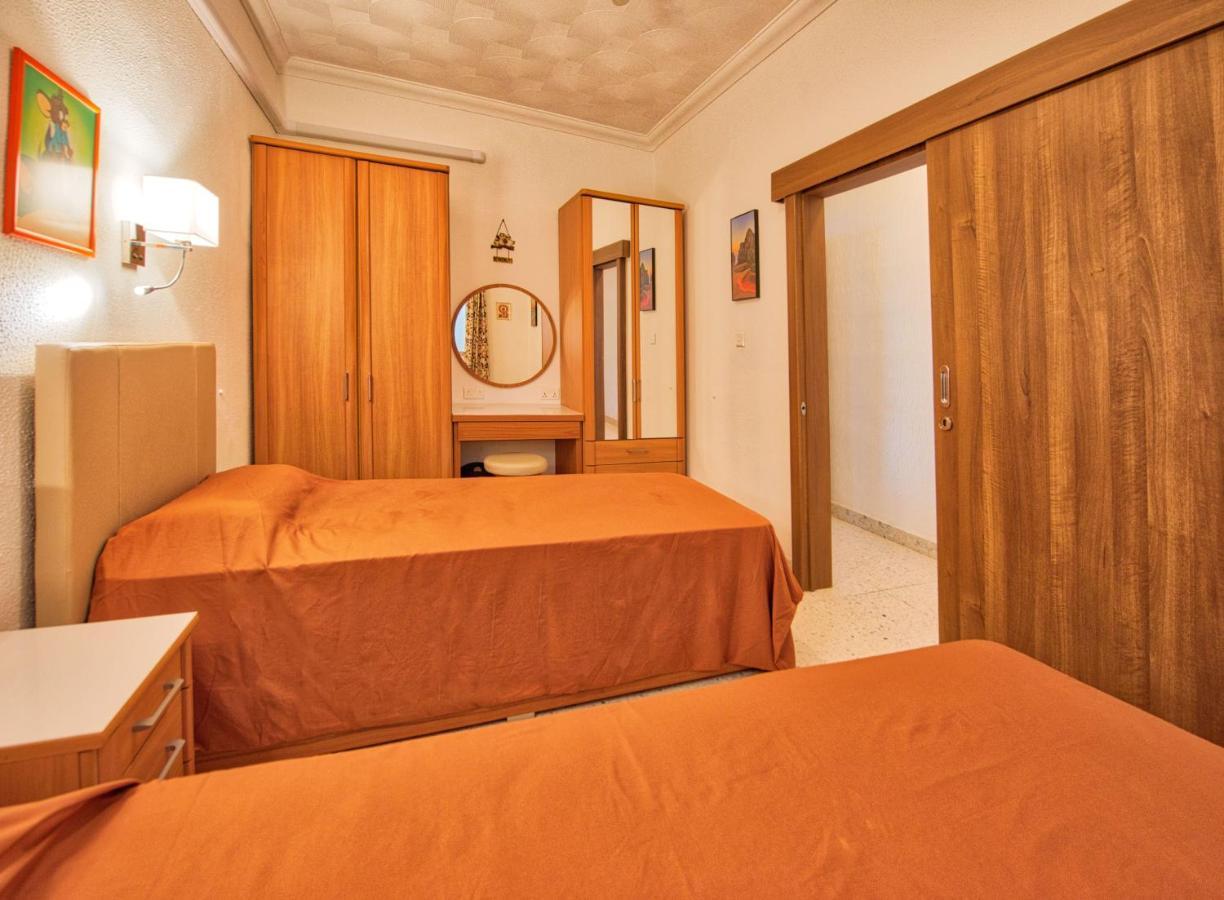 Beachfront With Seaviews Apartment No56 Award Winner Unbeatable Location For Closeness To The Sea Ideal For Guests Looking For Winter Spring And Autumn Breaks In Sunny Malta Also Ideal For Coastal Hikers Mellieħa Εξωτερικό φωτογραφία